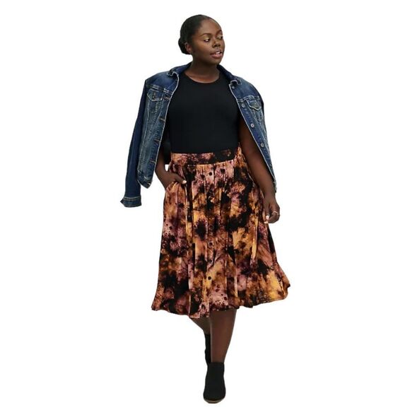 PRICE FIRM! TORRID Plus Size Midi Super Soft Button Front Skirt - Picture 1 of 14